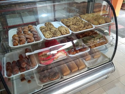 Foto de Panadería y Pastelería Carlitos